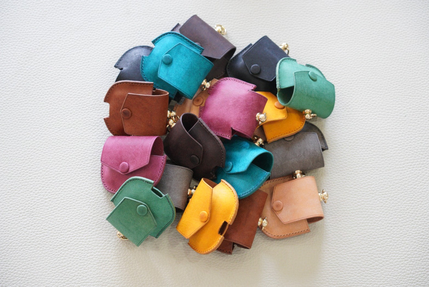 AirPods case “Nuts” -ナッツ-