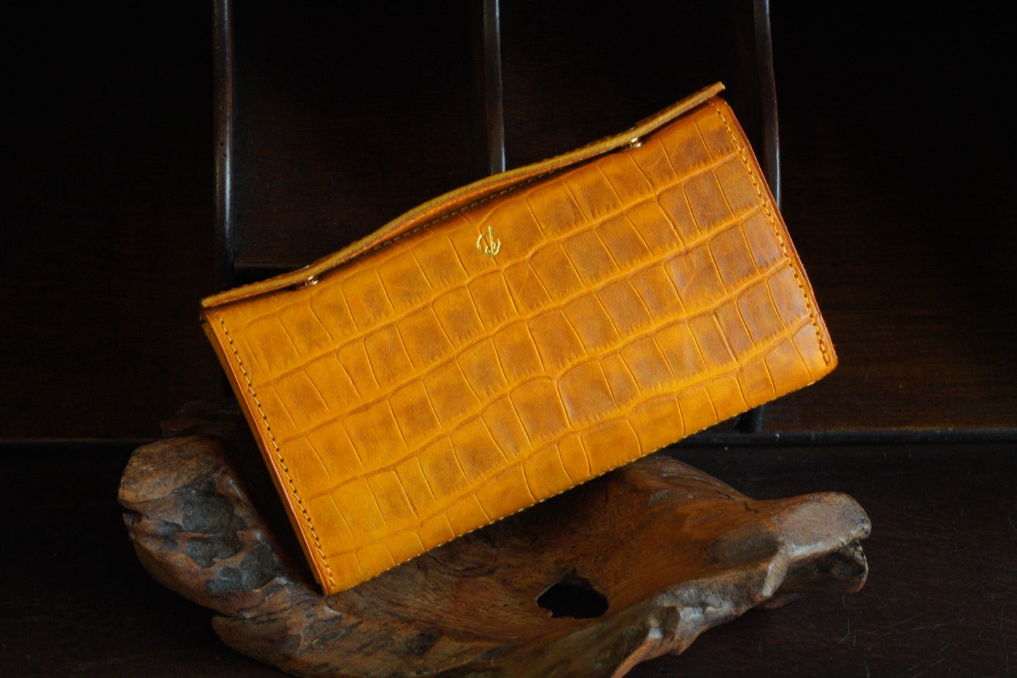 コンパクトウォレット　“legacy” - レガシー -【クロコダイル型押し】